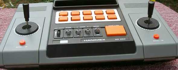 Hanimex SD-050 Programmable TV Game Console (black & white)